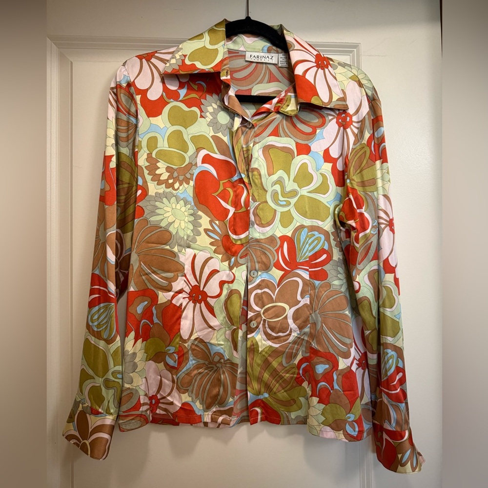 Silk vintage button down, excellent condition